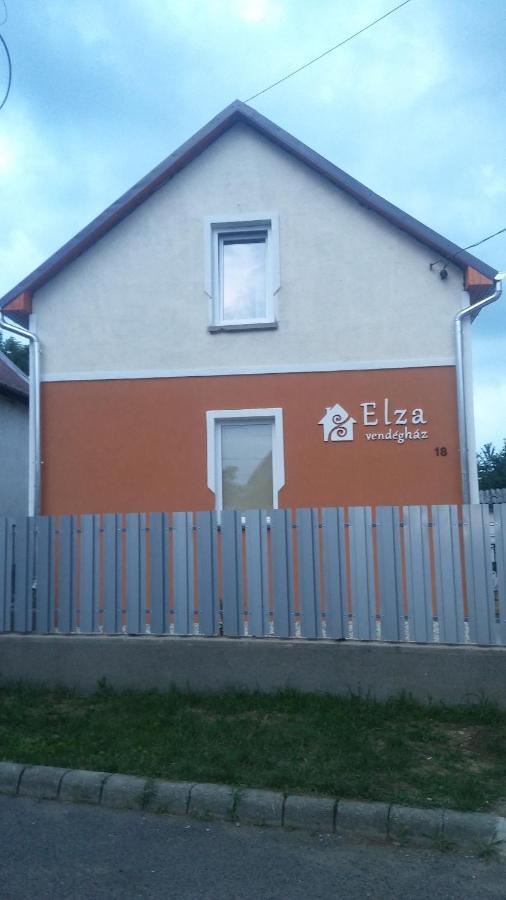 Apartmán Elza Vendeghaz Sárospatak Exteriér fotografie